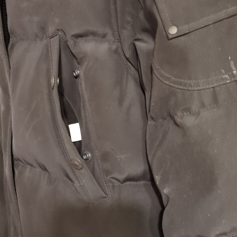 Moose Knuckles Alberta Women’s Parka – Size L, NWT, Black, Goose-Down, Fox Fur - Picture 4 of 16